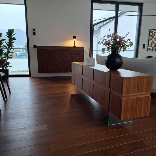 421e41f8-d276-4dae-836c-012a65226c6f